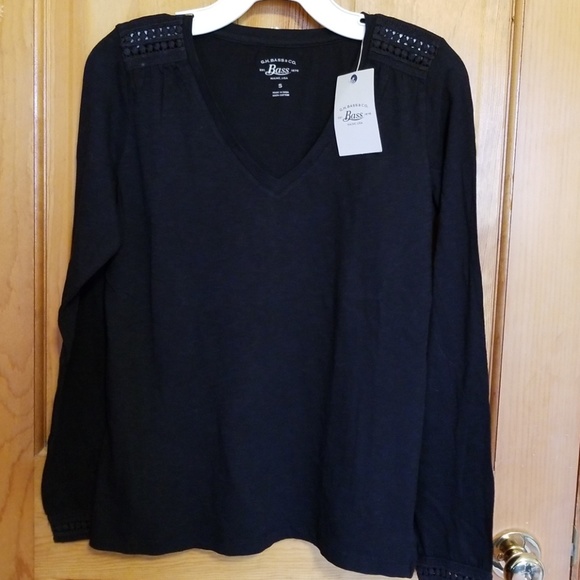 Bass & Co. Tops - Bass & Co L/S Black V-neck with Eyelet Trim NWT